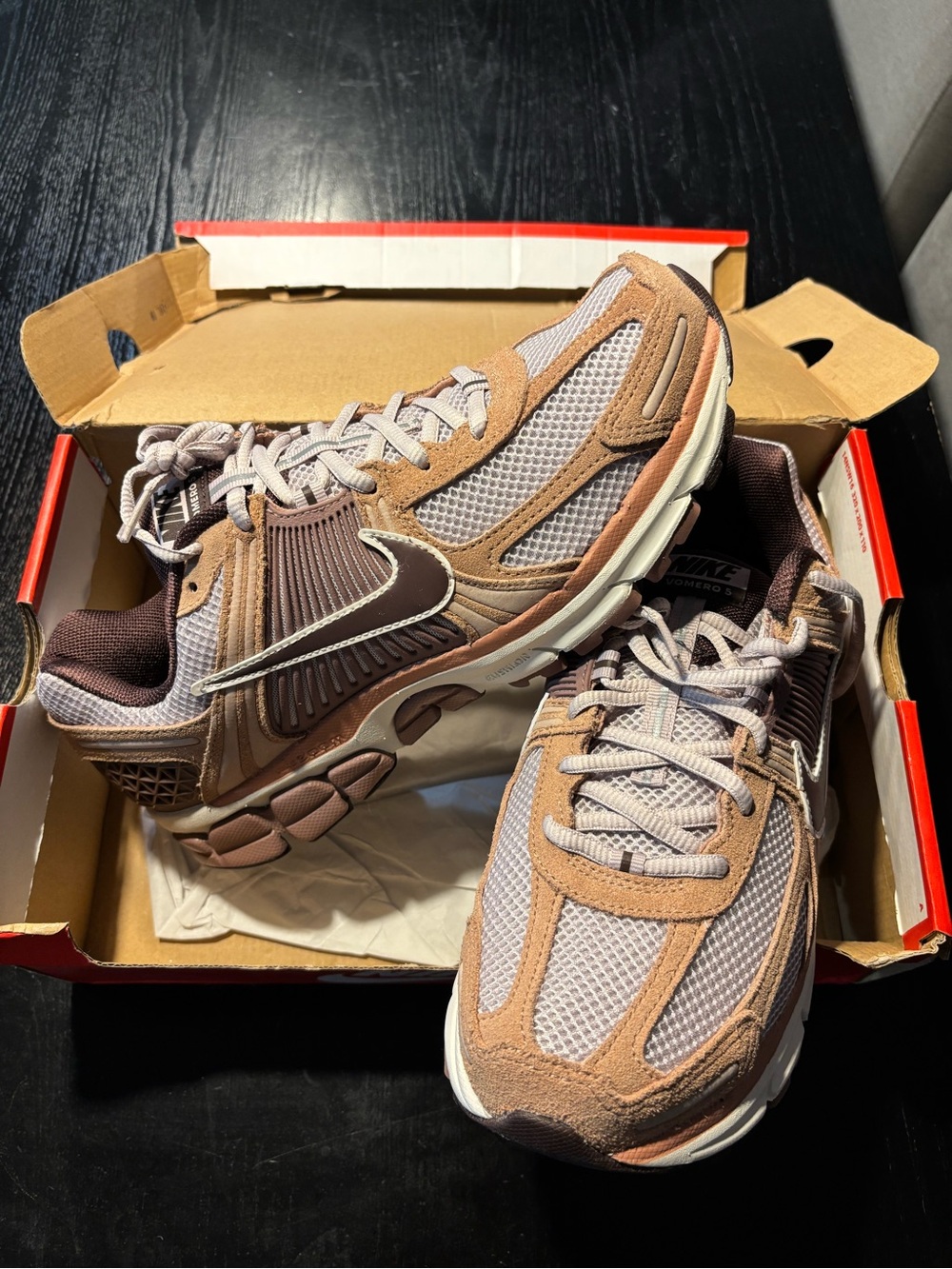 BRAND NEW Men's Nike Vomero 5 Dusted Clay Sneakers